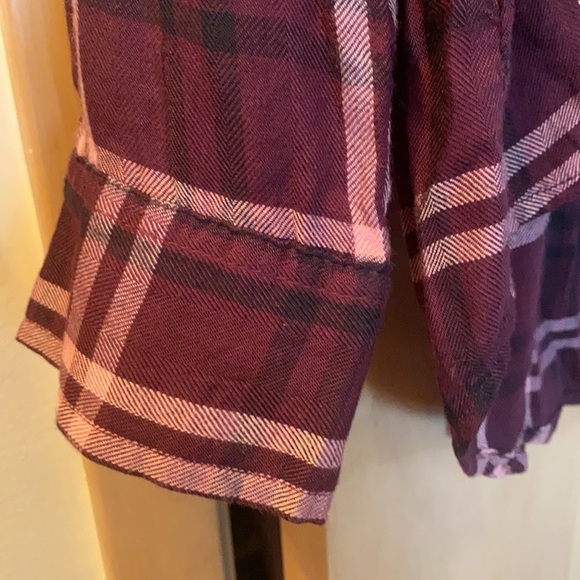 Maroon plaid longsleeve shirt with ruffles - Picture 4 of 4
